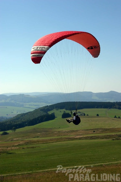 2005_K27.05_Wasserkuppe_Paragliding_022.jpg