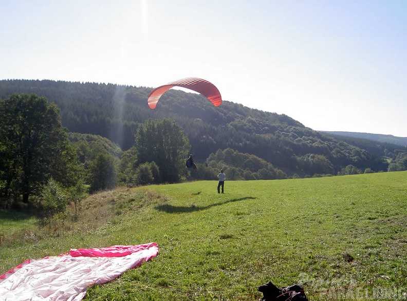 2005 K28.05 Wasserkuppe Paragliding 012