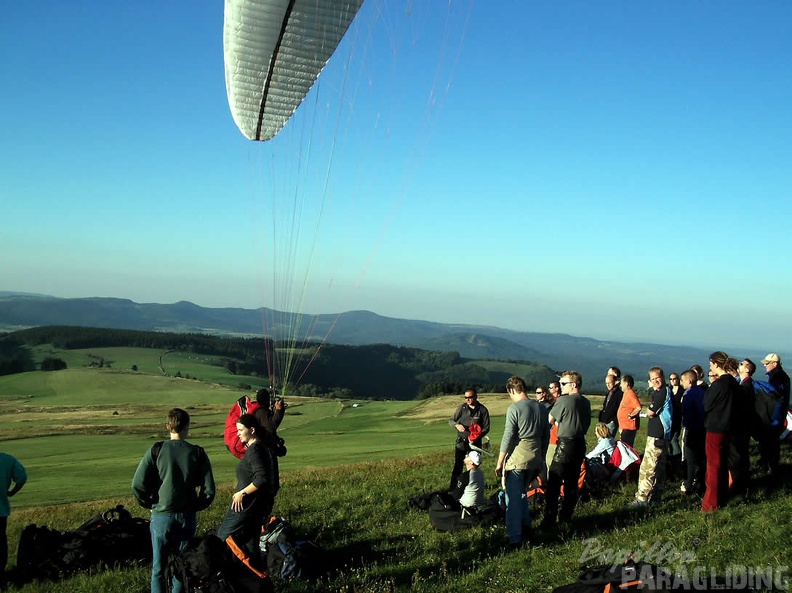 2005 K28.05 Wasserkuppe Paragliding 023