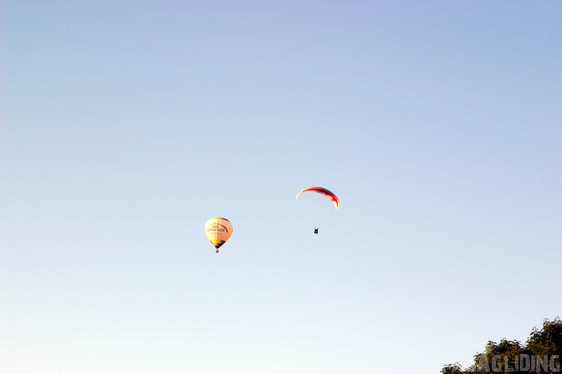 2005 K28.05 Wasserkuppe Paragliding 029