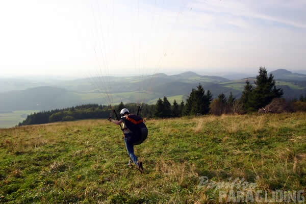 2005 K30.05 Gleitschirm Wasserkuppe 037