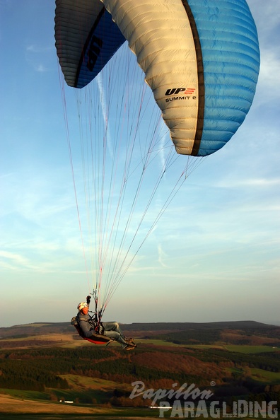 2006_K12.06_Gleitschirm_Wasserkuppe_104.jpg