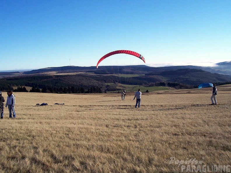 2006 K39.06 Gleitschirm Wasserkuppe 010