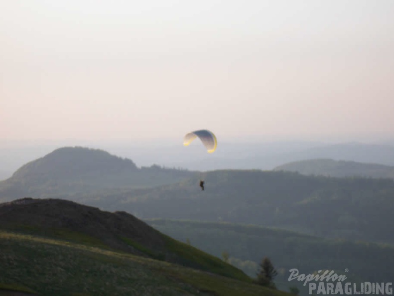 2007_KK11.07_Gleitschirm_Wasserkuppe_076.jpg