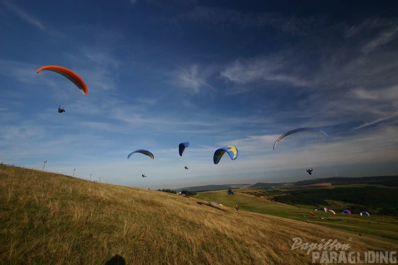 2007 Suedhang Soaring Gleitschirm Wasserkuppe 020