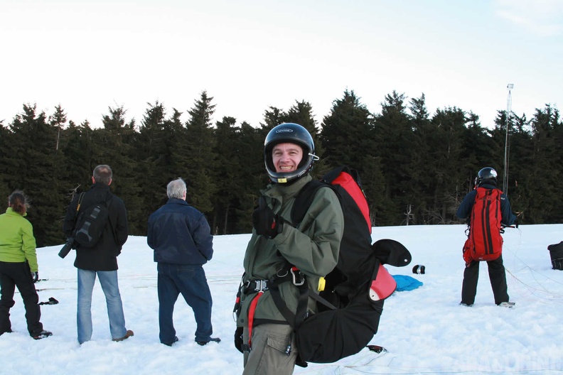 2009_RK13.09_Wasserkuppe_Paragliding_027.jpg