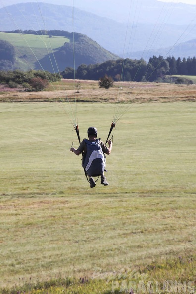 2009_RK32.09_Wasserkuppe_Paragliding_018.jpg