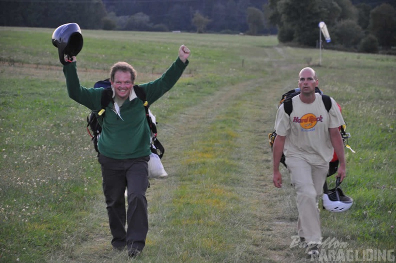 2009_RK34.09_Wasserkuppe_Paragliding_068.jpg