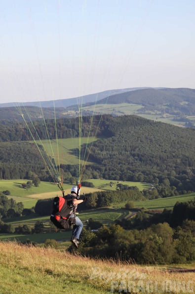 2009 RS33.09 Wasserkuppe Paragliding 016