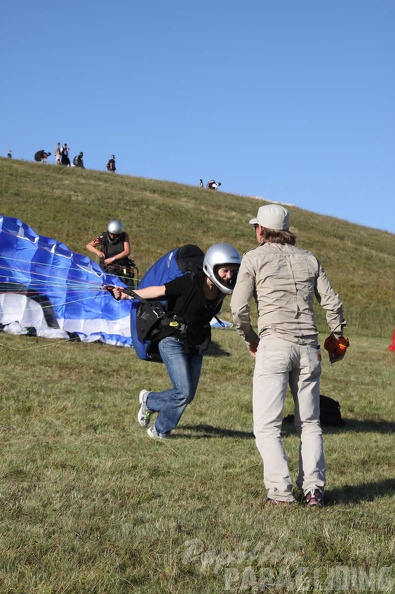 2009 RS33.09 Wasserkuppe Paragliding 055