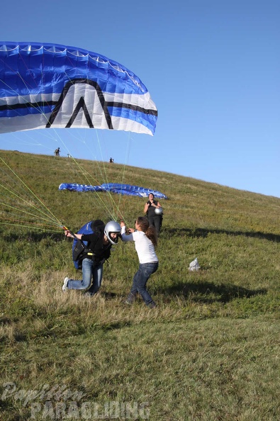 2009 RS33.09 Wasserkuppe Paragliding 059