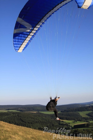 2009 RS33.09 Wasserkuppe Paragliding 070