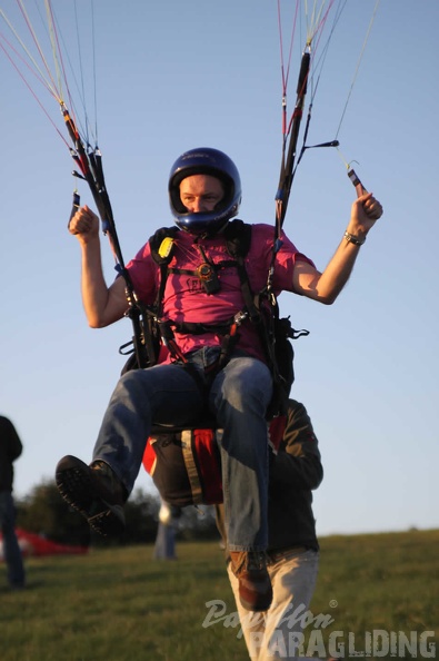 2009_RS33.09_Wasserkuppe_Paragliding_075.jpg