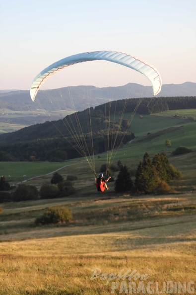 2009 RS33.09 Wasserkuppe Paragliding 082