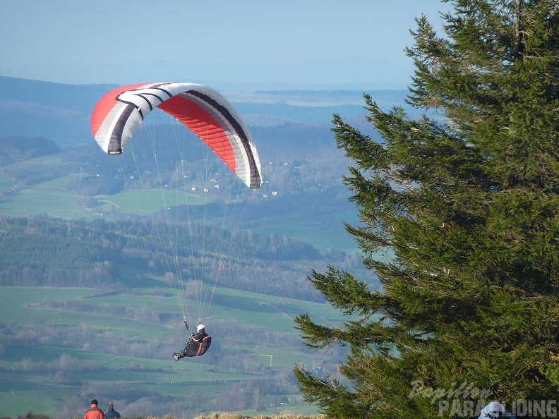 2010 Aprilfliegen Wasserkuppe Paragliding 005