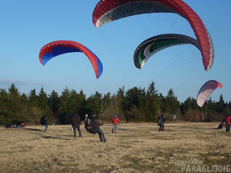 2010 Aprilfliegen Wasserkuppe Paragliding 044