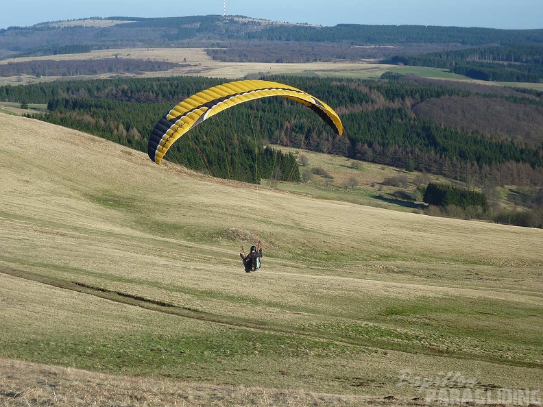 2010 Aprilfliegen Wasserkuppe Paragliding 105