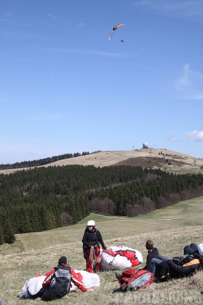 2010_Pferdskopf_Wasserkuppe_Paragliding_070.jpg