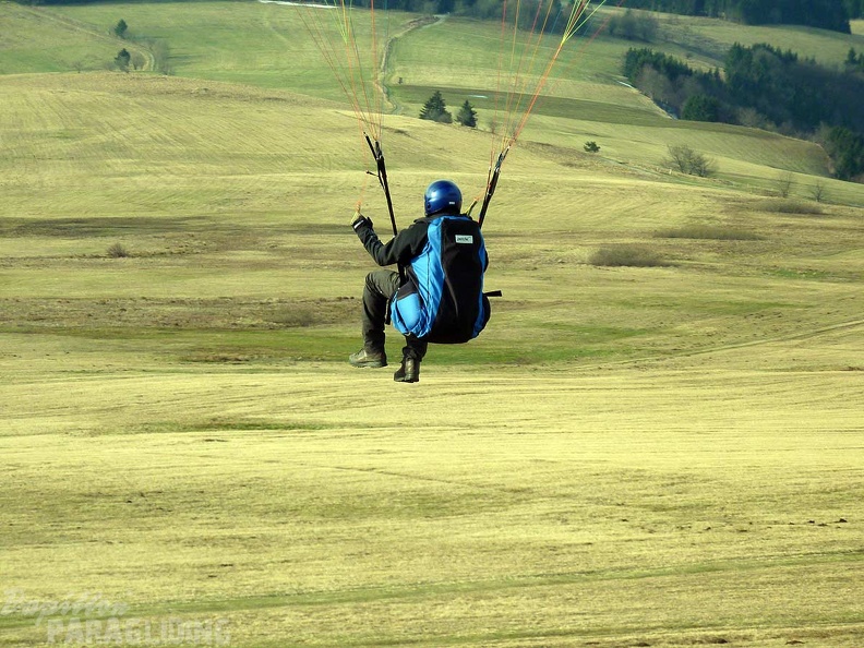 2010_RK.APRIL_Wasserkuppe_Paragliding_013.jpg