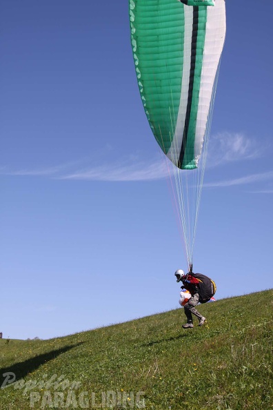 2010 RK22.10 Wasserkuppe Paragliding 050