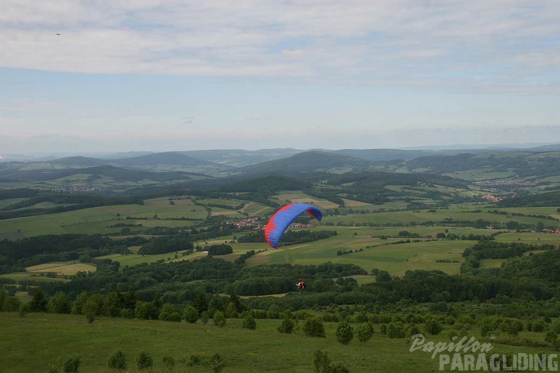 2010 RK24.10 Wasserkuppe Paragliding 056