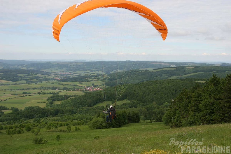 2010 RK24.10 Wasserkuppe Paragliding 058