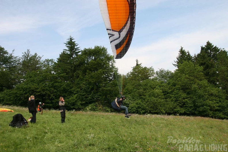 2010 RK24.10 Wasserkuppe Paragliding 133