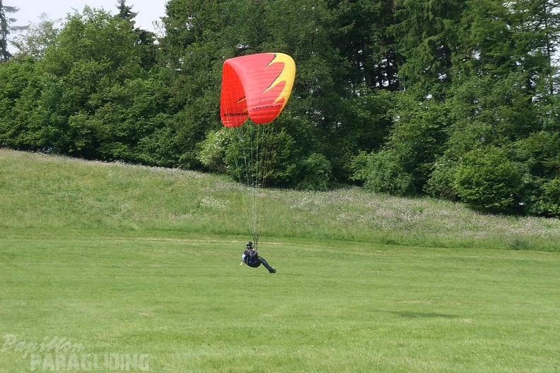 2010 RK24.10 Wasserkuppe Paragliding 137