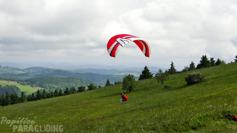 2010 RK25.10 Wasserkuppe Paragliding 024