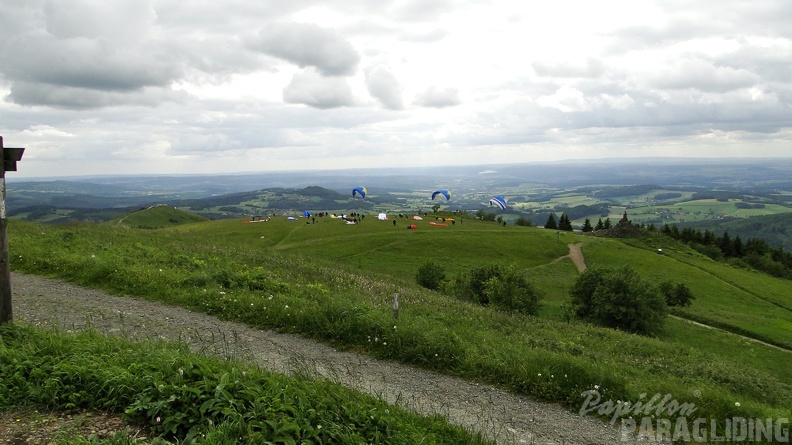 2010 RK25.10 Wasserkuppe Paragliding 030