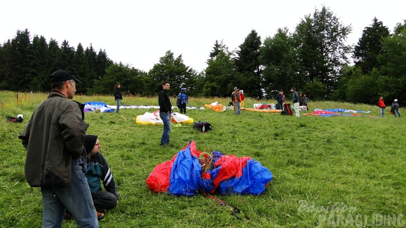 2010_RK25.10_Wasserkuppe_Paragliding_034.jpg