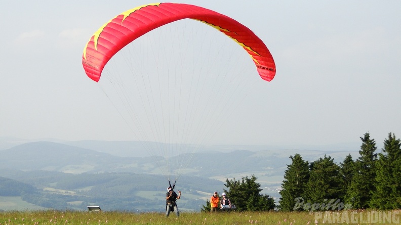 2010 RK25.10 Wasserkuppe Paragliding 066