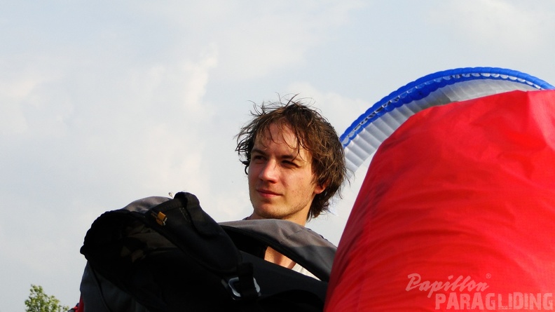 2010_RK25.10_Wasserkuppe_Paragliding_073.jpg