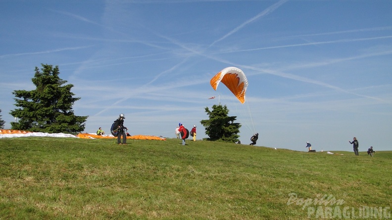 2010 RK25.10 Wasserkuppe Paragliding 092