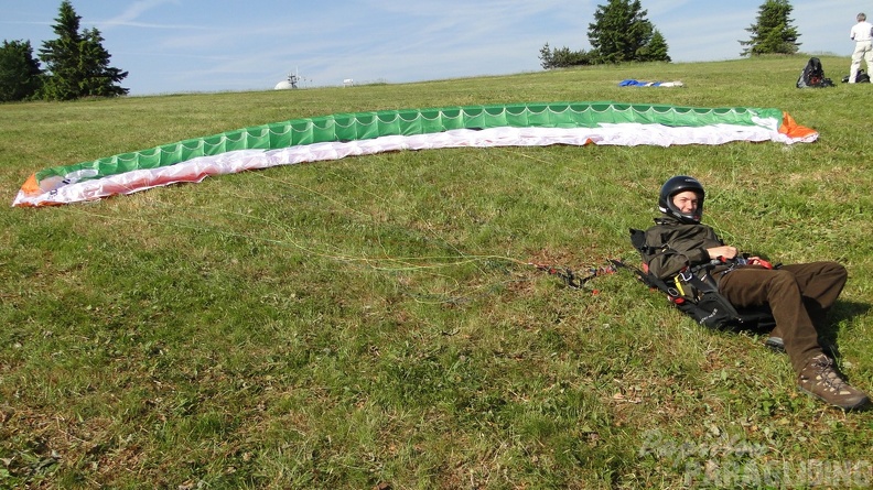 2010 RK25.10 Wasserkuppe Paragliding 101