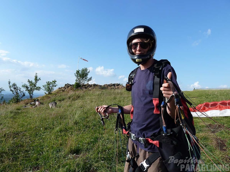 2010_RK28.10_Wasserkuppe_Paragliding_009.jpg