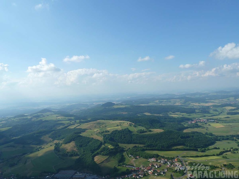 2010 RK28.10 Wasserkuppe Paragliding 015