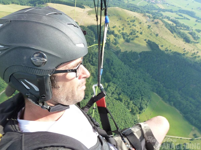 2010 RK28.10 Wasserkuppe Paragliding 026