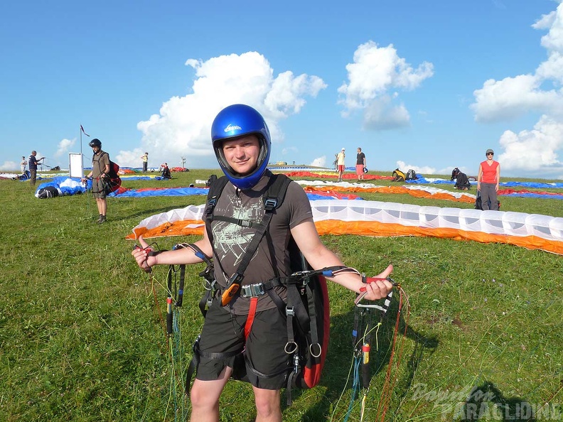 2010 RK28.10 Wasserkuppe Paragliding 029