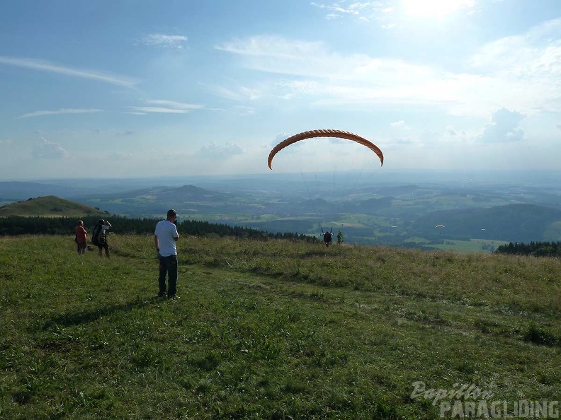 2010_RK28.10_Wasserkuppe_Paragliding_035.jpg