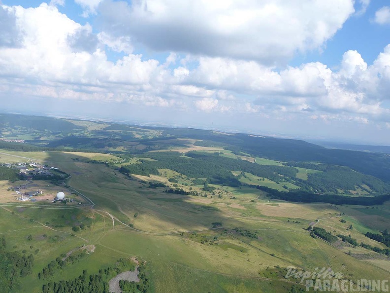 2010 RK28.10 Wasserkuppe Paragliding 037