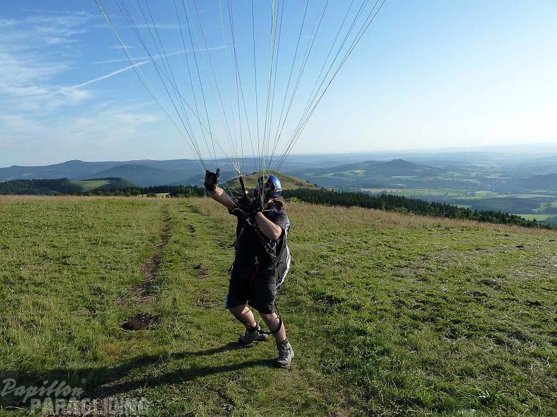 2010 RK28.10 Wasserkuppe Paragliding 098