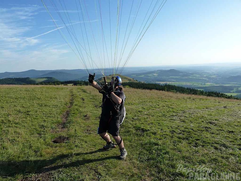 2010 RK28.10 Wasserkuppe Paragliding 098