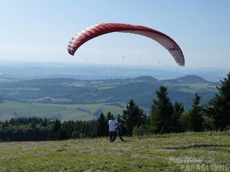 2010_RK28.10_Wasserkuppe_Paragliding_116.jpg