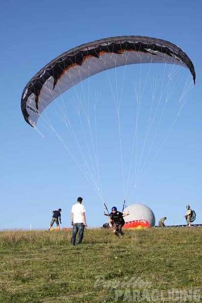 2010_RK28.10_Wasserkuppe_Paragliding_130.jpg