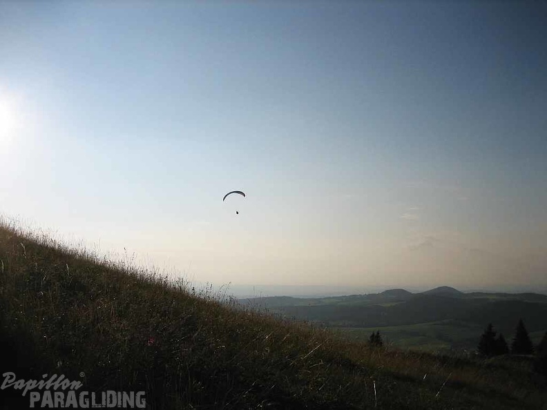 2010 RK31.10 Wasserkuppe Paragliding 003