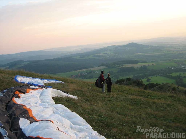 2010_RK31.10_Wasserkuppe_Paragliding_020.jpg