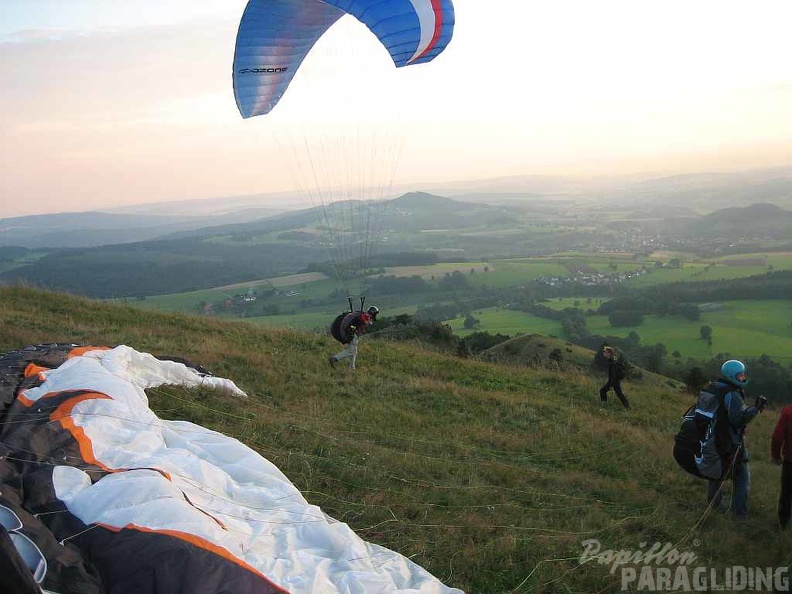 2010 RK31.10 Wasserkuppe Paragliding 022