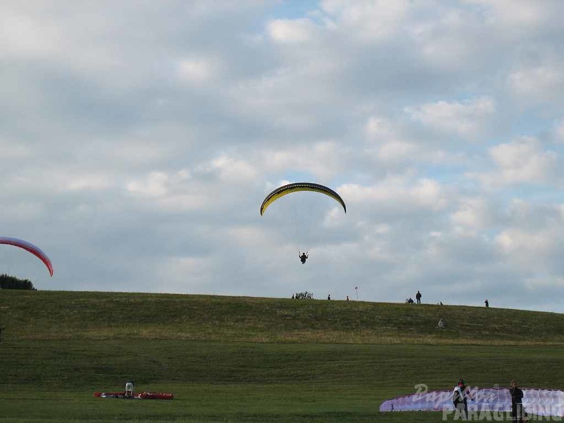 2010 RK31.10 Wasserkuppe Paragliding 036