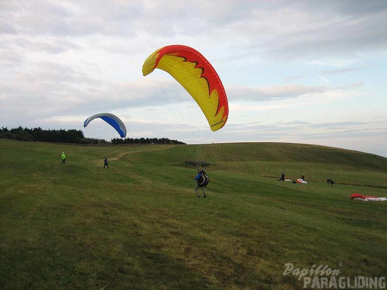 2010 RK31.10 Wasserkuppe Paragliding 039